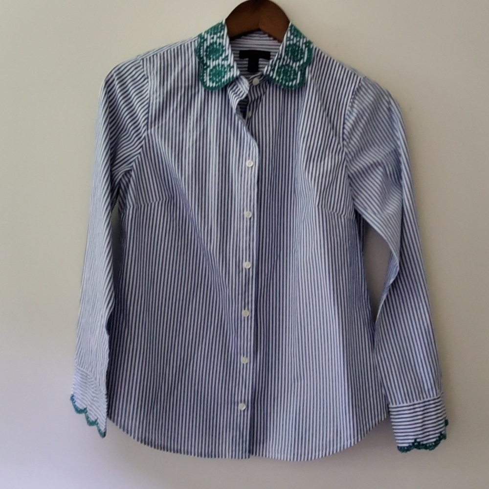 🌵J. CREW button down blue white striped green 4